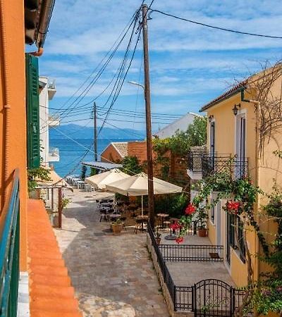 Alekos House Apartman Longósz Kültér fotó