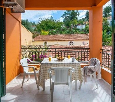 Alekos House Apartman Longósz Kültér fotó
